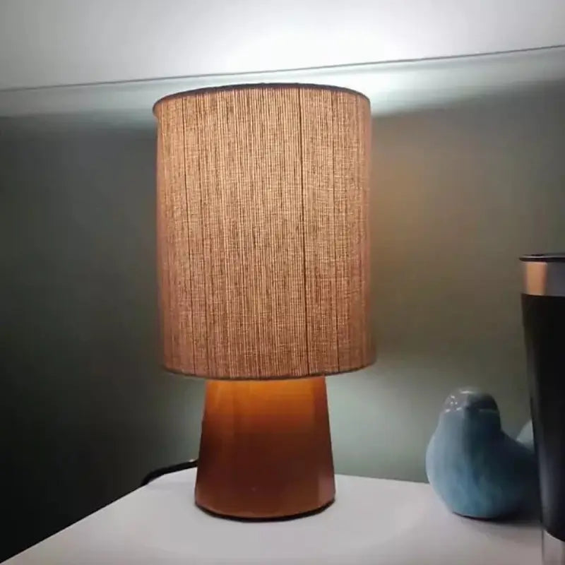 Abajur de Mesa Minimalista Cúpula de Linho