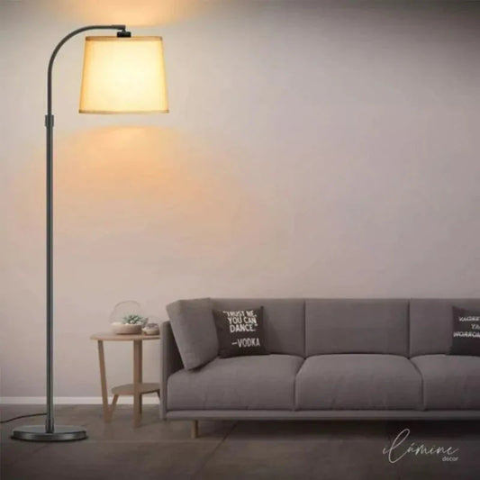Luminária de Chão Dimerizável com 3 Níveis de Iluminação
